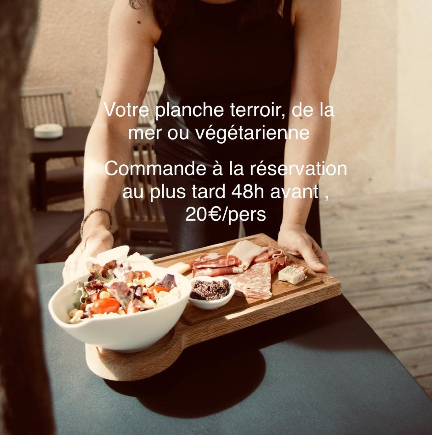 La Domitia - Maison D'Hotes, Massages & Bien-Etre Montbazin Eksteriør bilde
