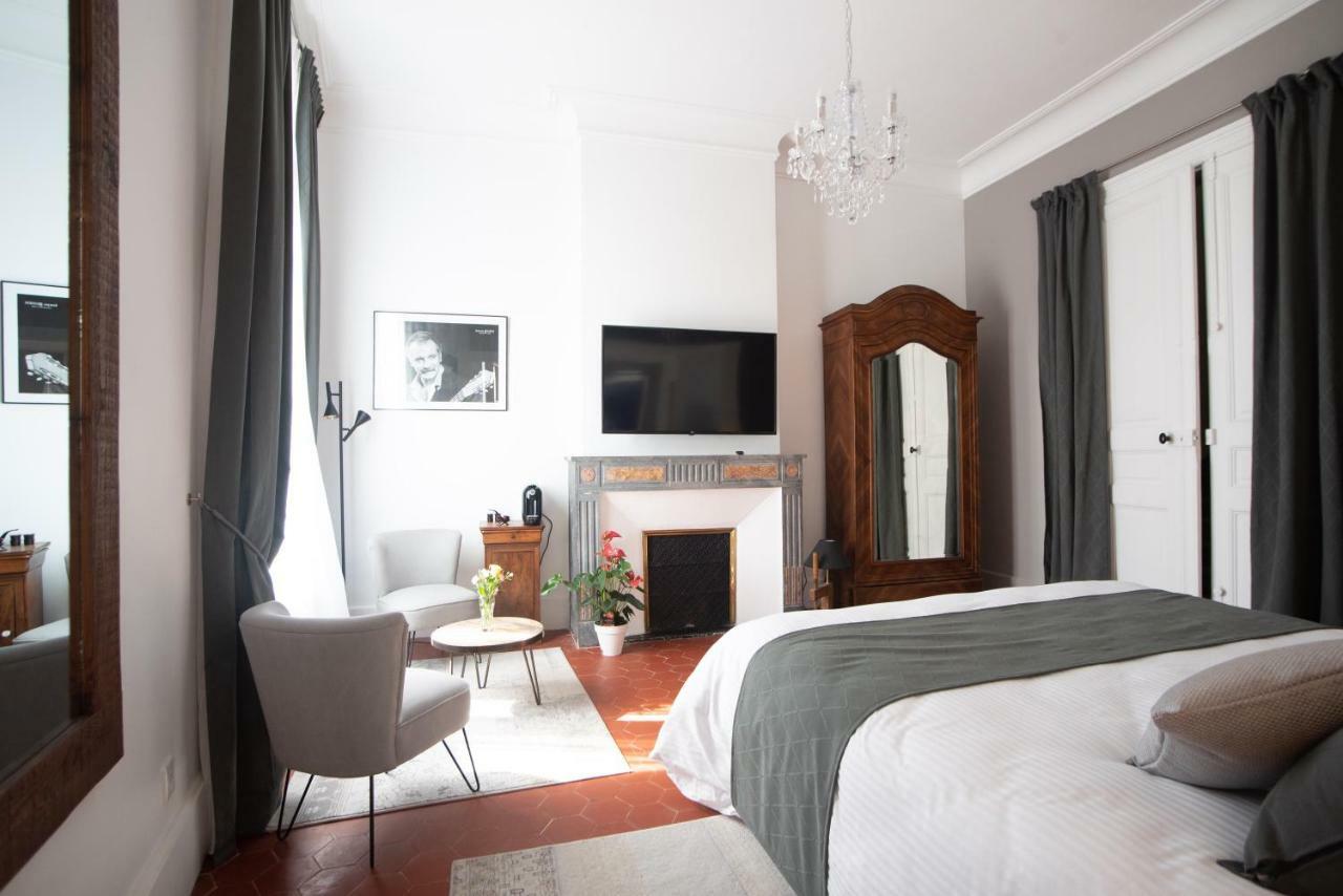 La Domitia - Maison D'Hotes, Massages & Bien-Etre Montbazin Eksteriør bilde